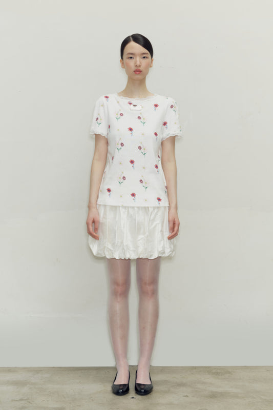 zhuu da.  One-shoulder lace short-sleeved shirt