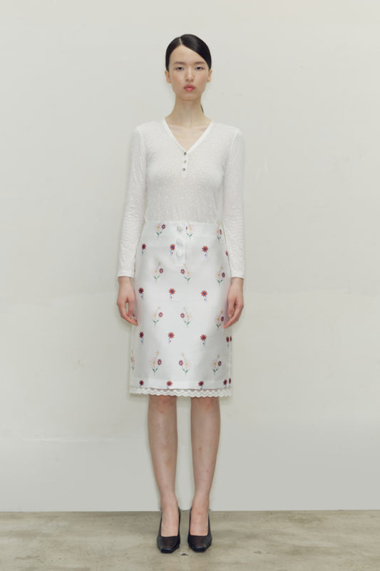 zhuu da.  Mid-low waist one-step skirt